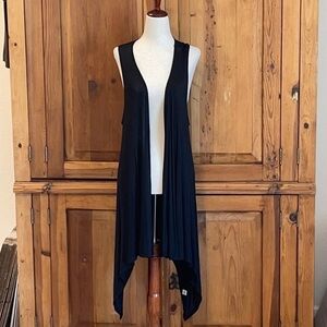 Femme by tresics black cardigan Sz. S